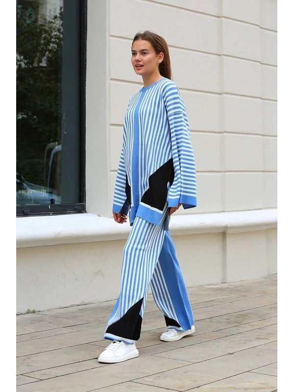 Çizgili bisiklet yaka triko takım Mavi