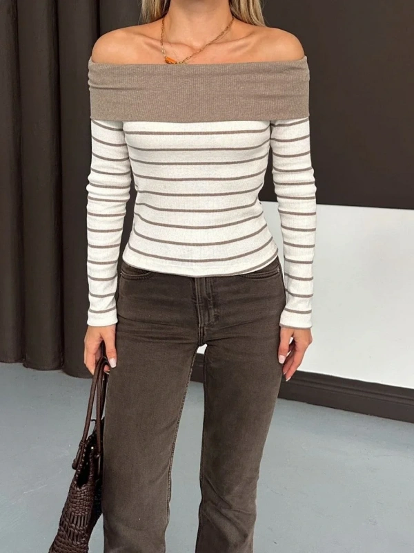 Çizgili madonna yaka kaşkorse bluz bej a844