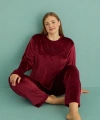 13213 Kadın Kadife Uzun Kol Pijama Takımı