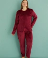 13213 Kadın Kadife Uzun Kol Pijama Takımı