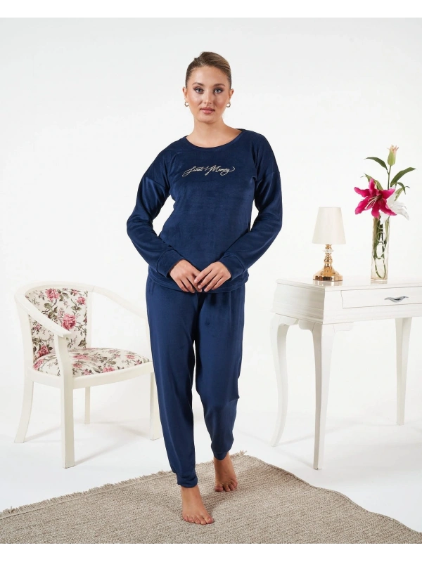 Estiva 25381 Uzun Kol Kadife Pijama Takımı