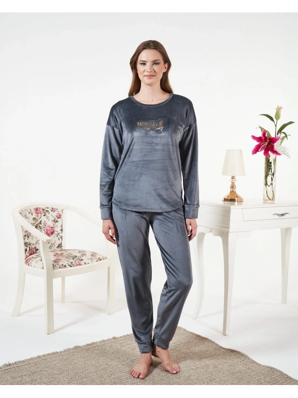 Estiva 25381 Uzun Kol Kadife Pijama Takımı