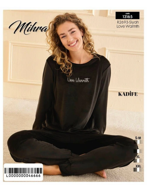 13165 Kadın Kadife Uzun Kol Pijama Takımı