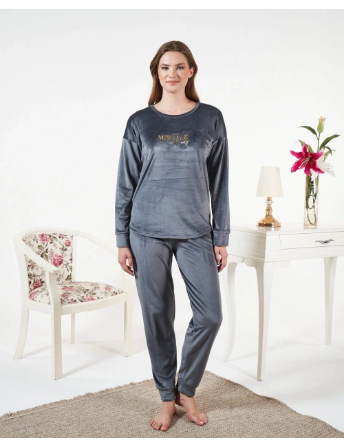 Estiva 25381 Uzun Kol Kadife Pijama Takımı