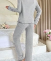 Kadın Gri Çizgili Uzun Kollu Fiyonk Detaylı Pijama Takımı Rahat Mevsimlik