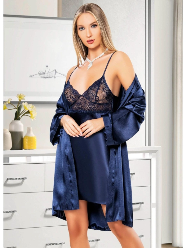 5051 Miss Laris Gecelik