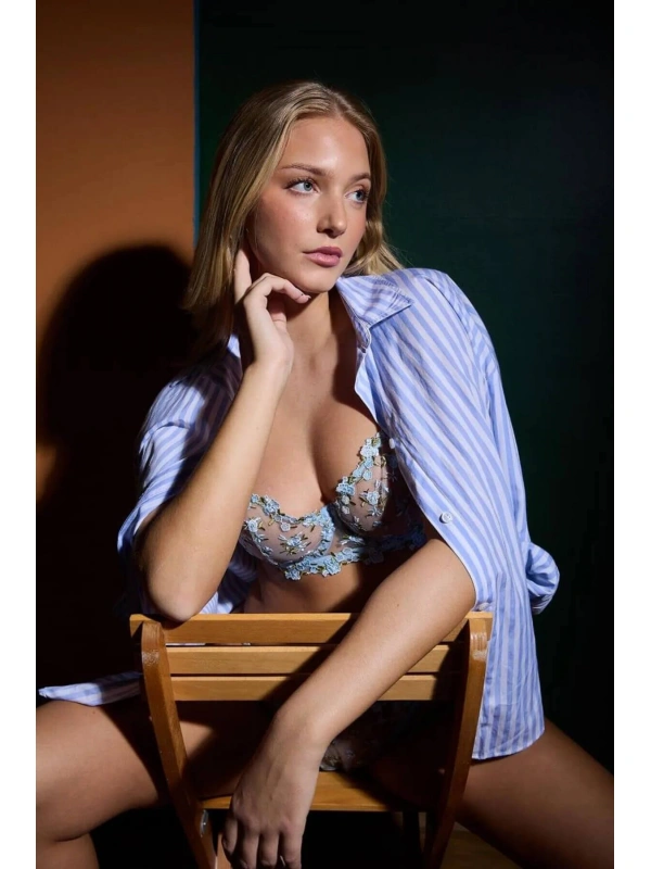 Balenli Çiçek Desenli Mavi Brode Sütyen Takımı