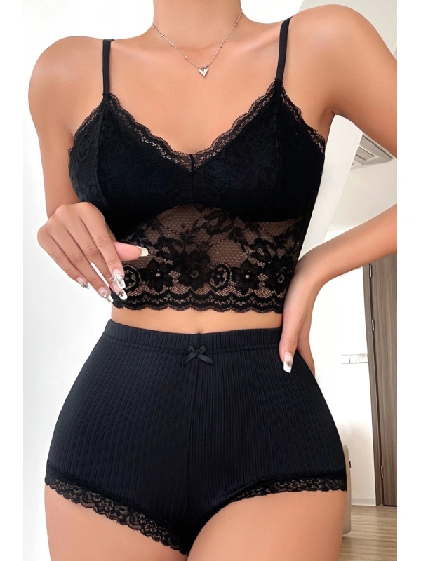 Kadın Kaşkorse Şortlu Dantelli Gecelik Takımı