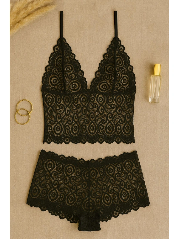 Kadın Siyah Dantel Bralet Şort Takımı – Şık, Zarif Ve Feminen İç Giyim