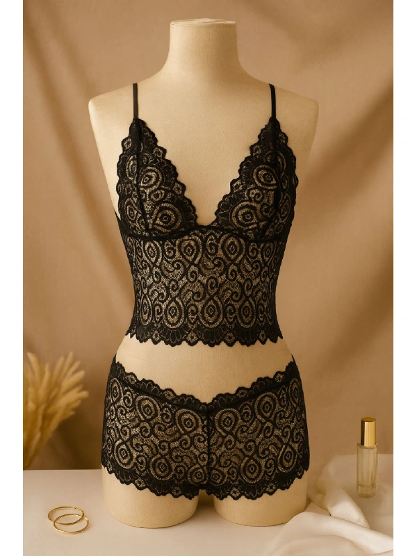 Kadın Siyah Dantel Bralet Şort Takımı – Şık, Zarif Ve Feminen İç Giyim