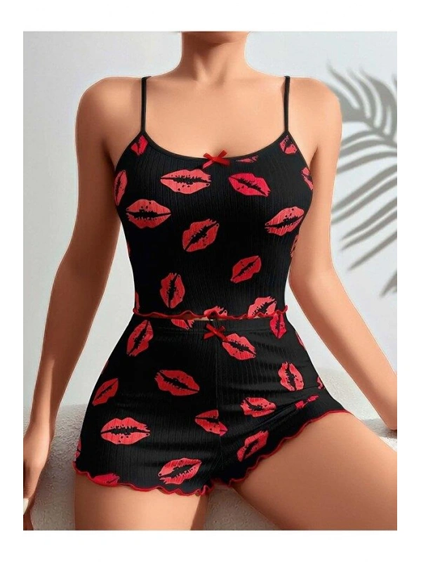 Kadın Siyah Dudak Desenli Şortlu Pijama Takımı 5057