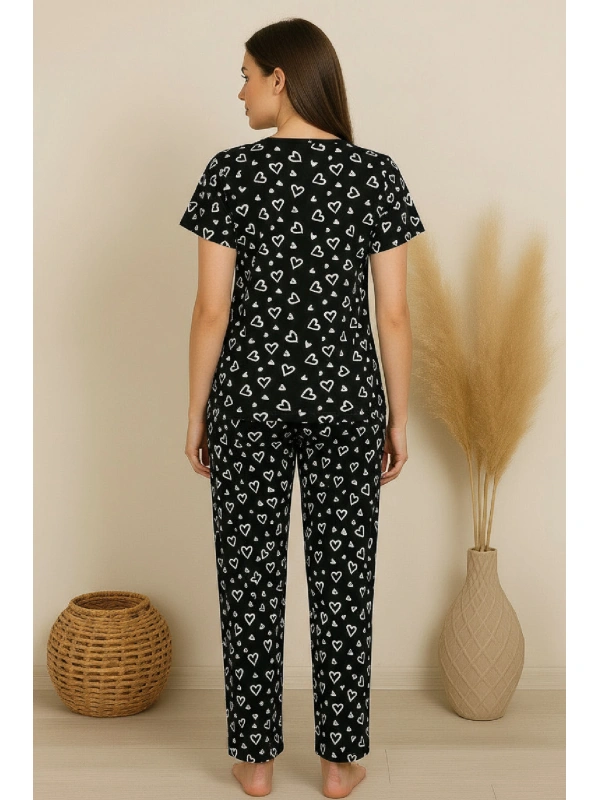 Kadın Siyah Kalp Desenli Fiyonklu Kısa Kollu Uzun Pijama Takımı