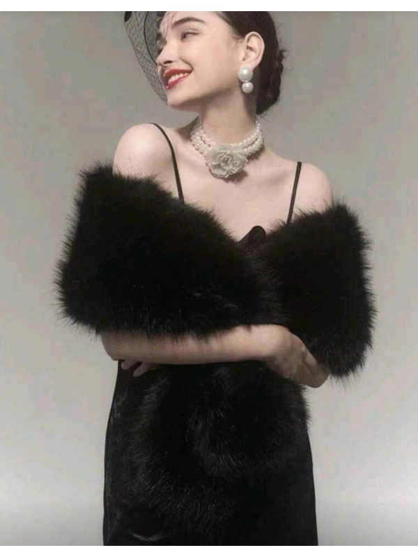 Kürk Orijinal Siyah Seksi Omuzluk Şık Kürk