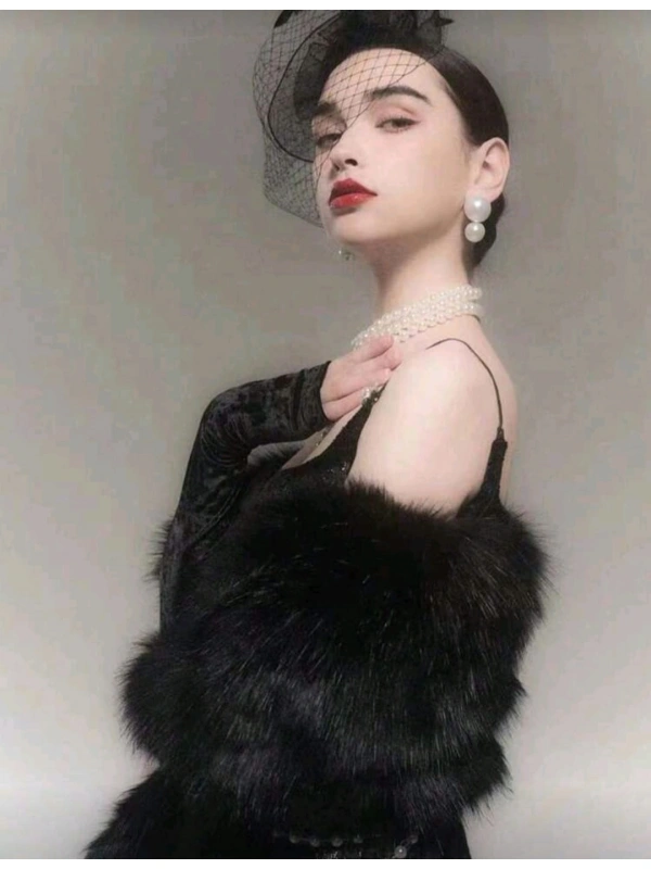 Kürk Orijinal Siyah Seksi Omuzluk Şık Kürk