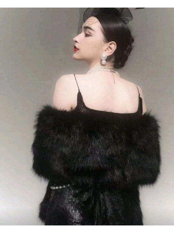 Kürk Orijinal Siyah Seksi Omuzluk Şık Kürk