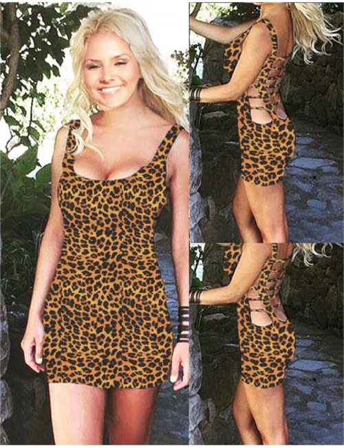 B101143 Özel Tasarım Sırt Dekolteli Mini Elbise