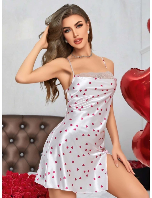 Kadın Beyaz Fuşya Kalp Desenli Saten Gecelik 2219