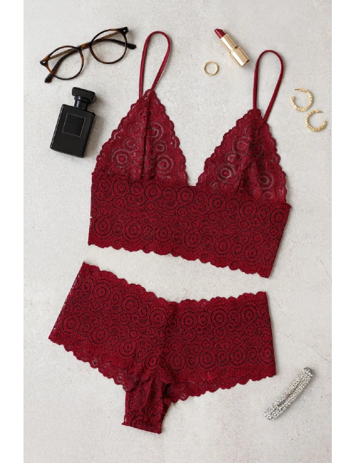 Kadın Bordo Dantel Bralet Şort Takımı – Asil Ve Sofistike İç Giyim