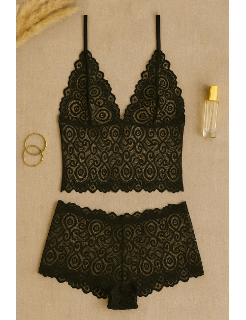 Kadın Siyah Dantel Bralet Şort Takımı – Şık, Zarif Ve Feminen İç Giyim