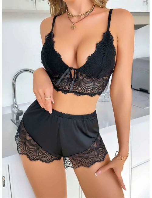 Kadın Siyah Dantel Detaylı Şortlu Pijama Takımı 5054
