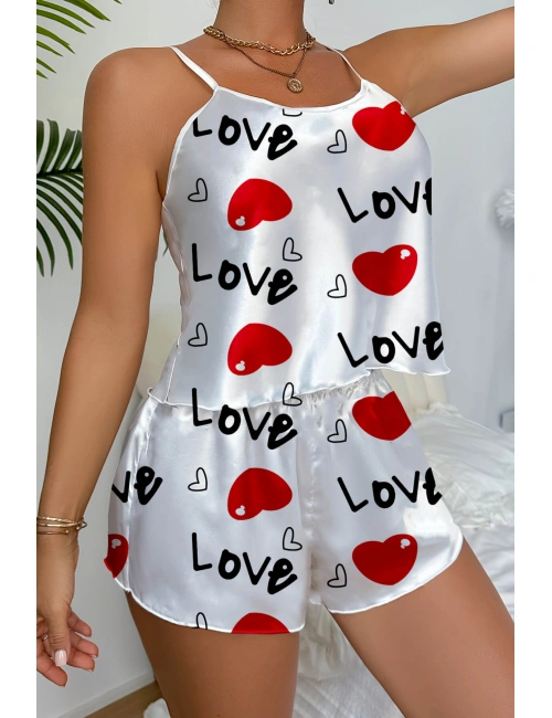Love Desenli Beyaz Saten Şortlu Gecelik Takım