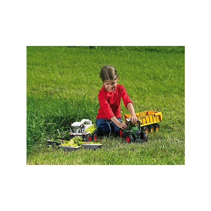 1:16 Ölçekli Yüksek Kalite Plastik Traktör Modeli