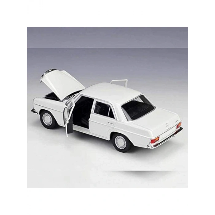 1:24 Mercedes-Benz 220 Model Araç Beyaz