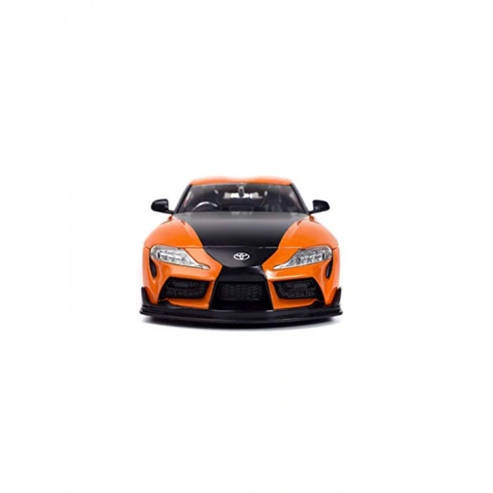 1:24 Ölçekli Turuncu Toyota GR Supra Modeli, Hızlı ve Öfkeli