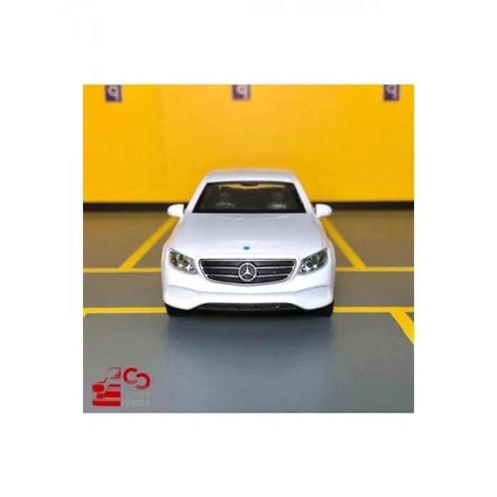 1/36 Ölçek Çek Bırak Model Araba, Detaylı Tasarım ve Eğlence