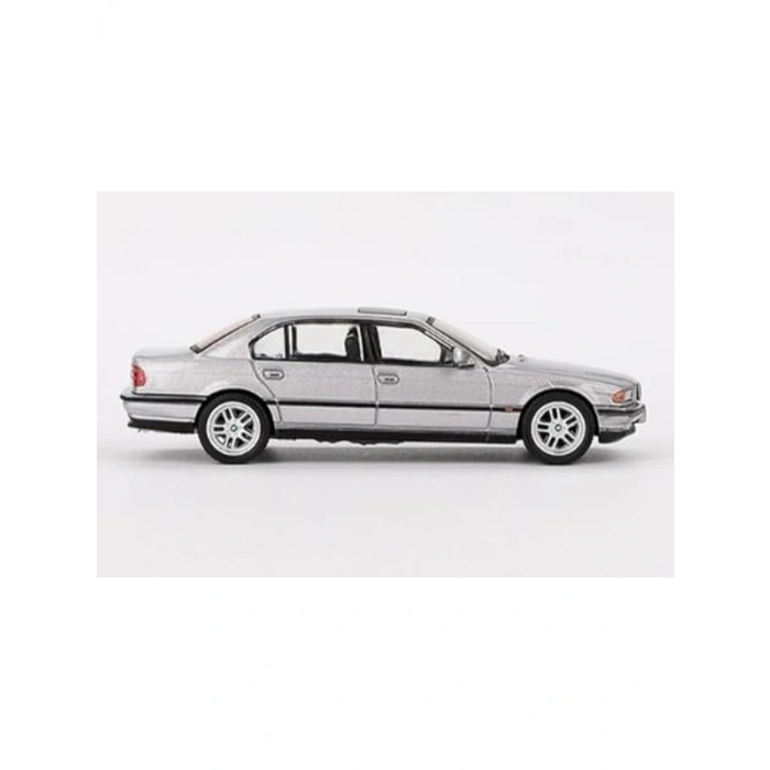 1/64 Diecast Model Araba, Gümüş Metalik Güneş Çatı Tasarımı