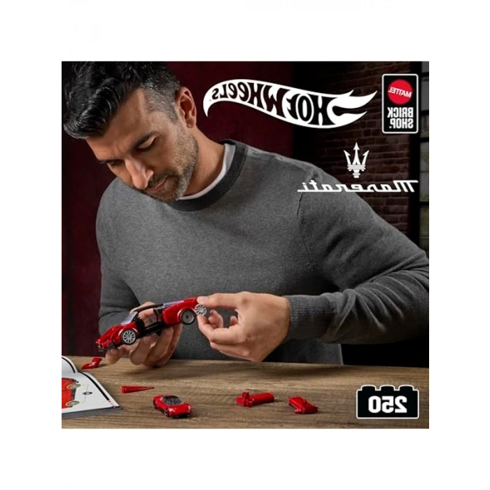 1:64 Ölçekli Maserati Araç, Hot Wheels Koleksiyonu için Şık Tasarım