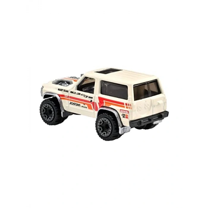 1:64 Ölçekli Tekli Araç - Nissan Patrol Custom
