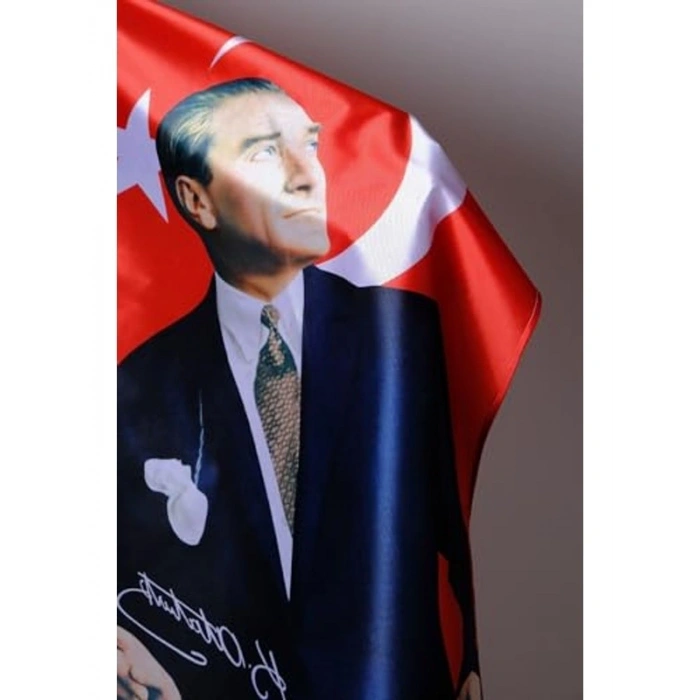100x150 cm Atatürk Baskılı Türk Bayrağı, Sert Plastik Kutu ile