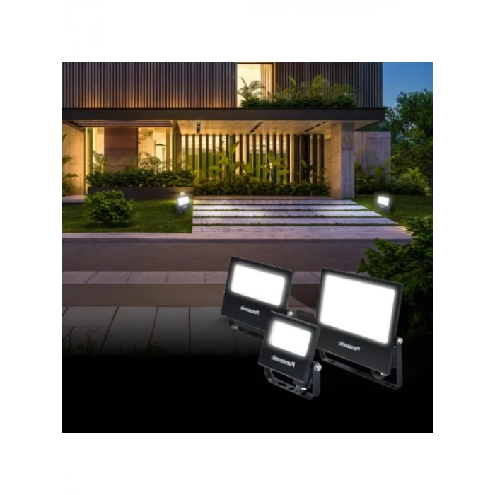 10W Sıcak Beyaz Işık LED Projektör - 820LM 3000K