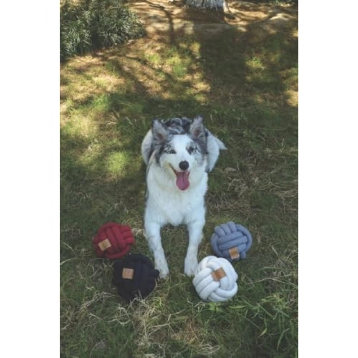 15 cm Örgü Top Oyuncak