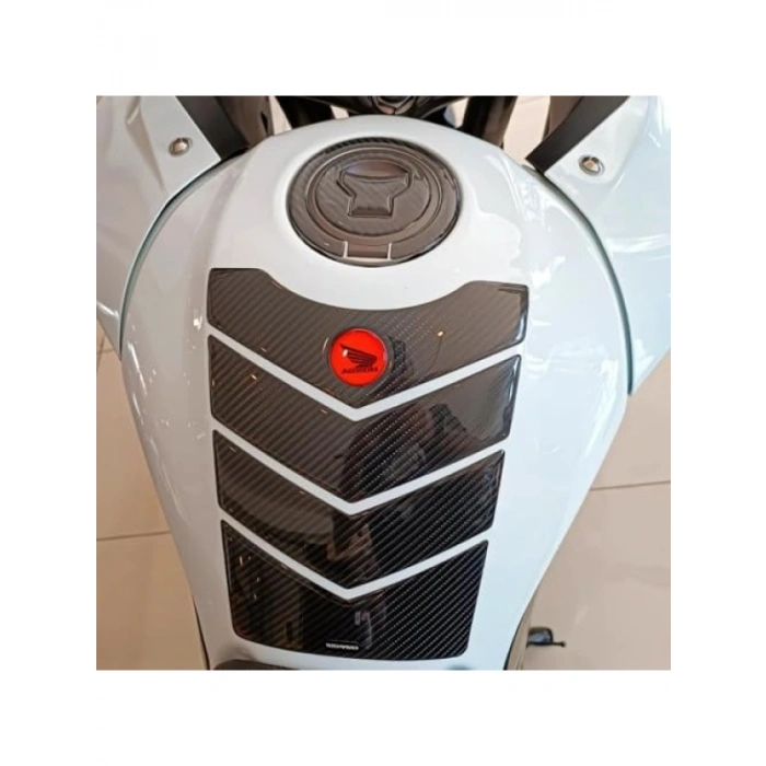 17 Parça Kaydırmaz Tank Pad - 6D Karbon Kaplama