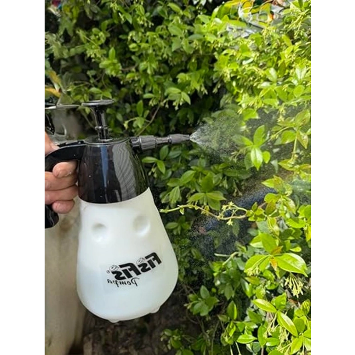 2 Litre Kapasiteli Basınçlı Pompa - Bahçe Sulama İçin Pratik