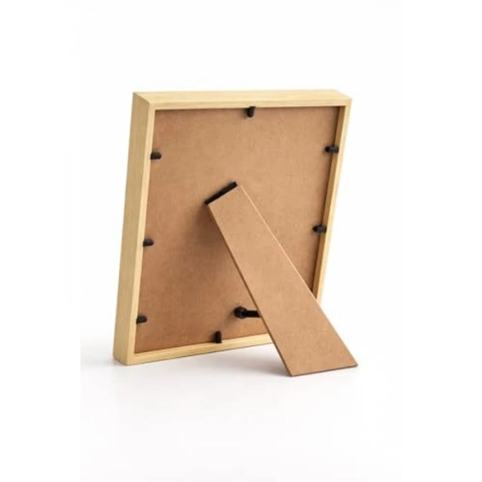 20 x 25 cm Ahşap Görünümlü Masaüstü Fotoğraf Çerçevesi