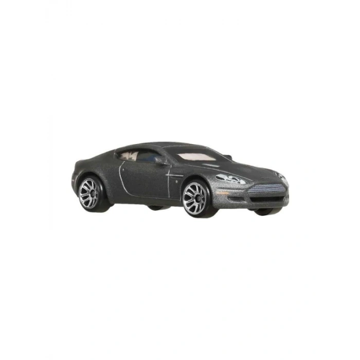 2005 Model Aston Martin DB9 Die Cast Araba
