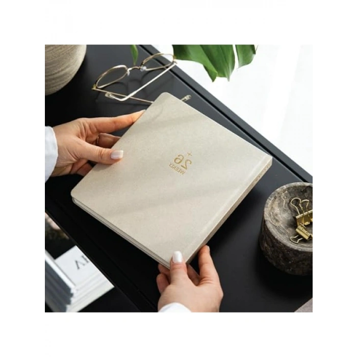 2026 Dikey Haftalık Ajanda, Premium Keten Kapaklı Bej