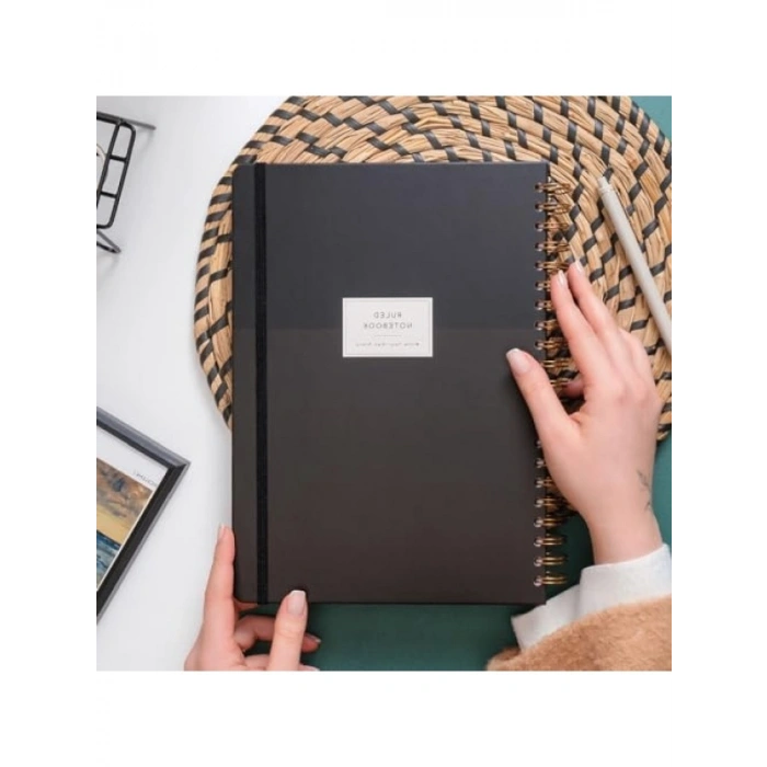 20x28 cm Spiralli Sert Kapak Lastikli Not Defteri