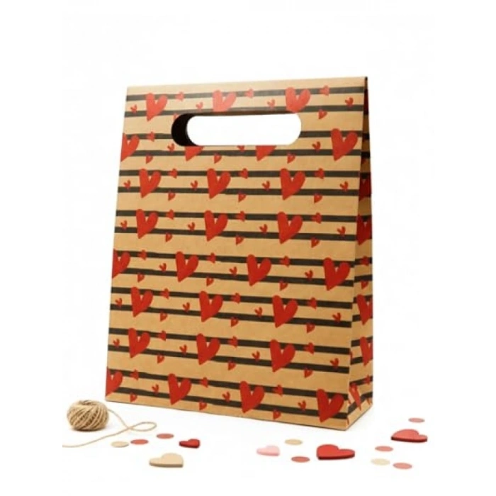 24x30 cm Kalp Desenli Hediye Kutusu