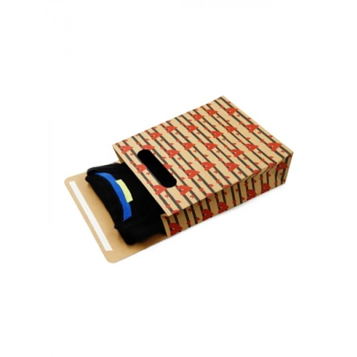 24x30 cm Kalp Desenli Hediye Kutusu