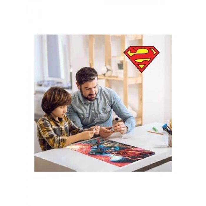 300 Parça Metal Kutu ile Superman Temalı Puzzle