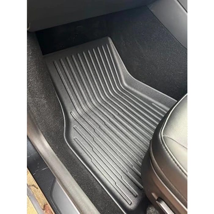 3.5 mm Kalınlıkta Premium Havuzlu Paspas, Tesla Model Y