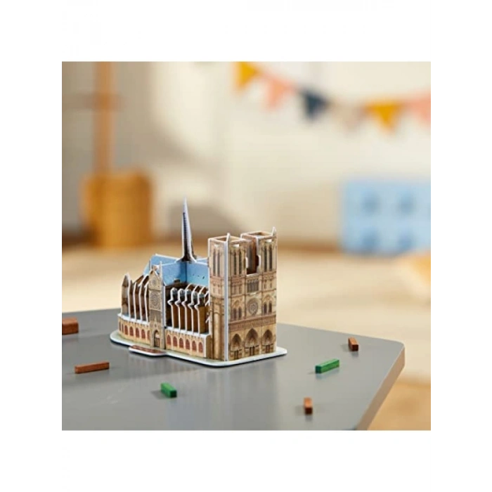 3D Puzzle Notre Dame Katedrali - Eğlenceli ve Yaratıcı Oyun
