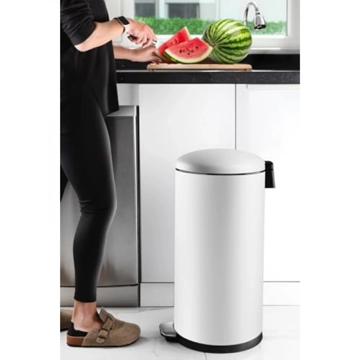 40 Litre Kapasiteli Mat Beyaz Çöp Kovası