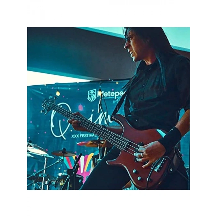 5 Telli Bas Gitar, Kırmızı Renk Seçeneği ile Özel Tasarım