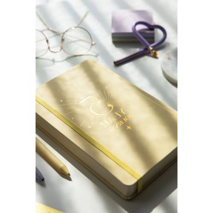 5 Yıllık Süresiz Günlük Ajanda - 13x21 cm, Sarı