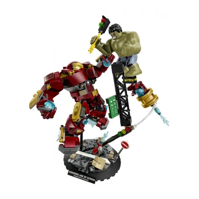 LEGO® ǀ Marvel Efsanevi Savaş: Hulkbuster, Hulk’a Karşı 76343 - 9+ için Minifigür İçeren Yaratıcı Oyuncak Yapım Seti (413 Parça)